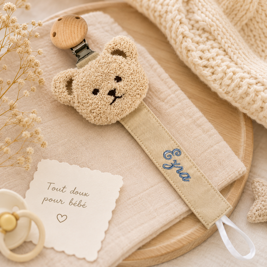 Attache tétine personnalisée prénom bébé – Nounours brodé LMJbroderies 