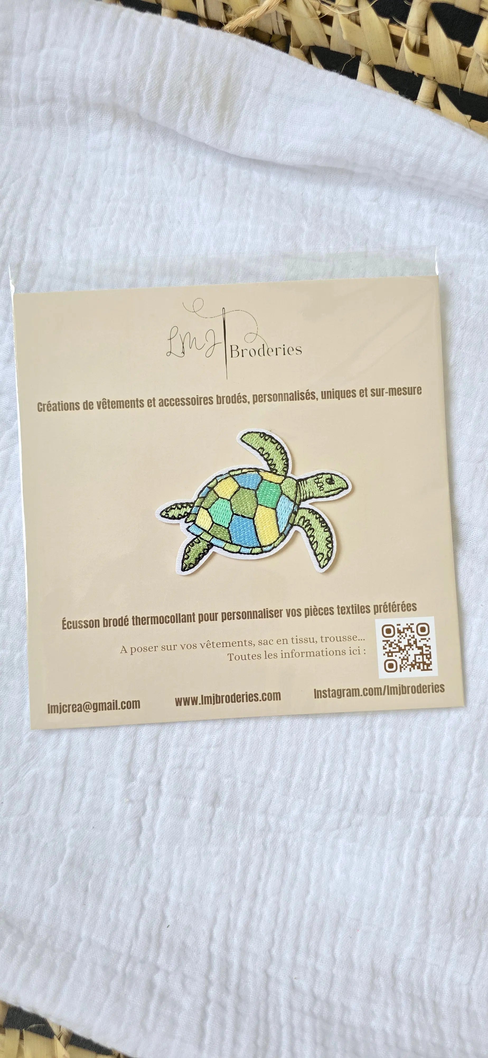 Ecusson/Patch brodé thermocollant pour textile LMJbroderies ! cadeau personnalisé 