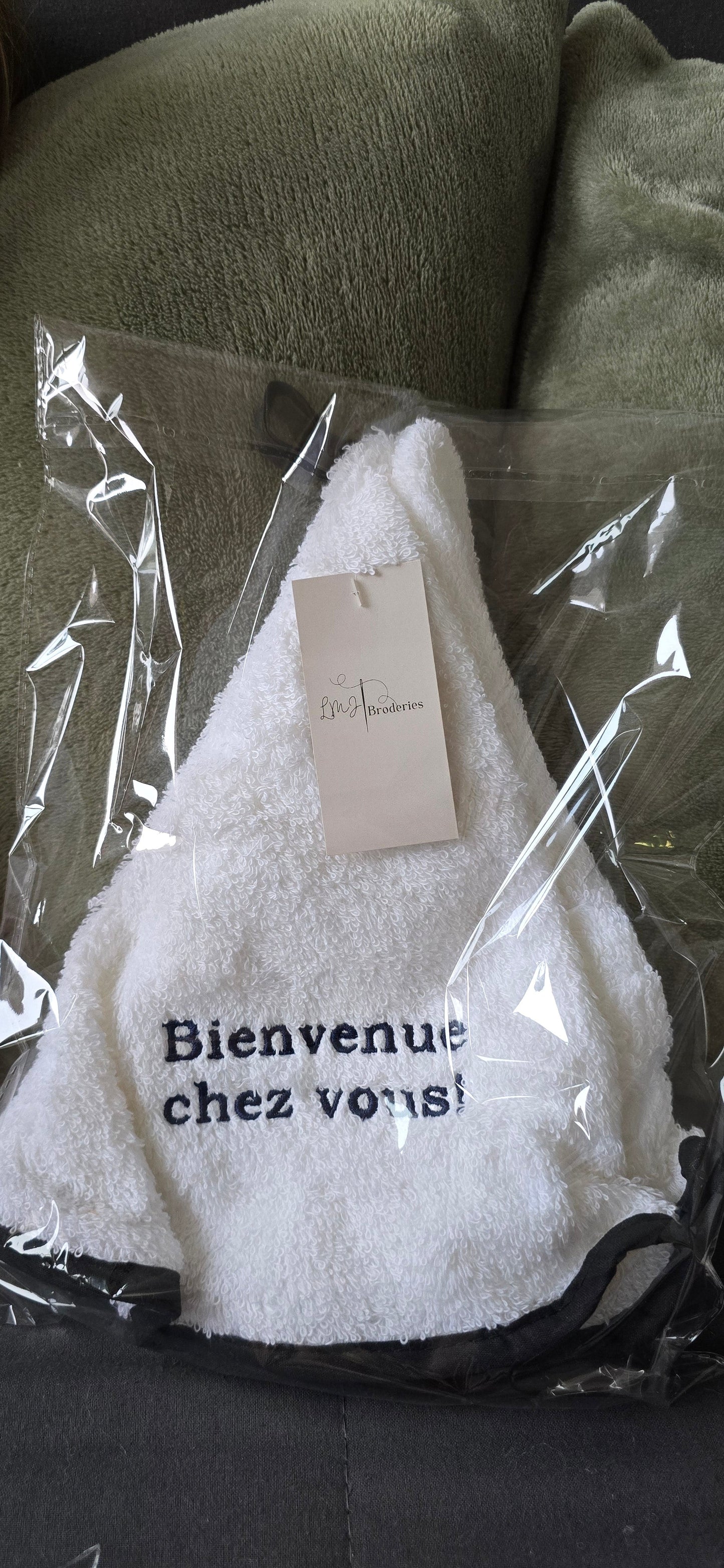 Essui main, torchon | cadeau client LMJbroderies 
